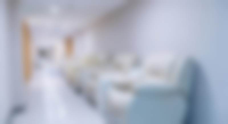 【广州高尚医学美容中 心参考价格表：】