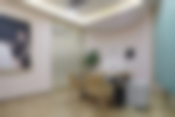 成都素美医疗美容门诊部开展乔雅登面部高光重塑项目的实例