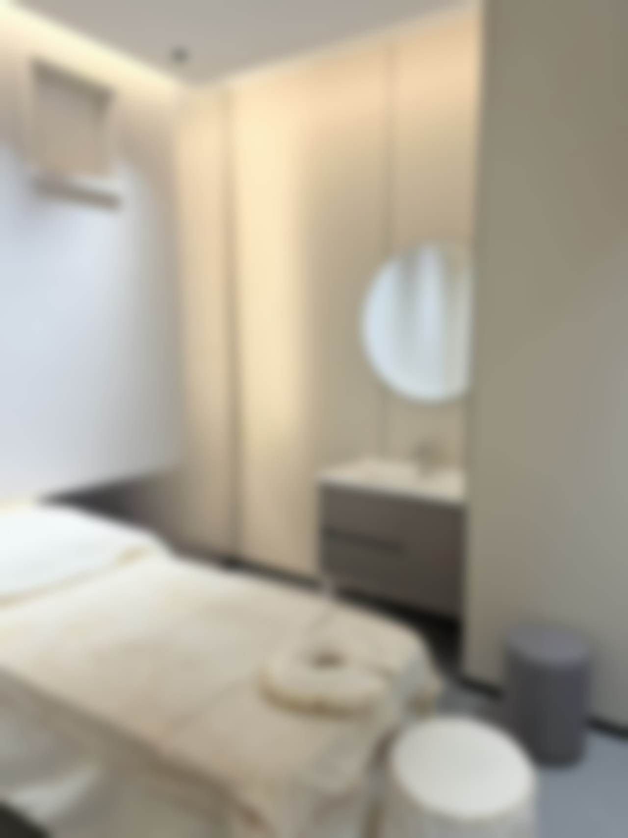 信阳市人民医院李文华的专精背景适合医美领域吗