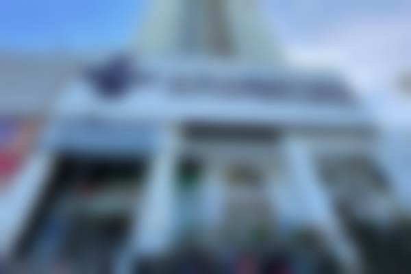 【三亚华美医疗美容医生名单：】