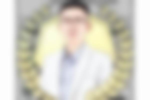 【濮阳华龙李伟医疗美容诊所医生名单：】