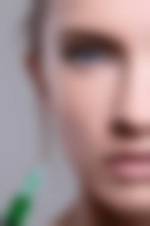 患者A:“我之前眉毛特别杂乱,在兰陵芯美人做了眉部整形后,成效简直太棒了!现在我的眉毛看起来特别自然,整个人的魅力都提升了不少。而且医院的服务也特别贴心,从询问到治疗结束,工作人员都特别耐心地解答我的问题。”